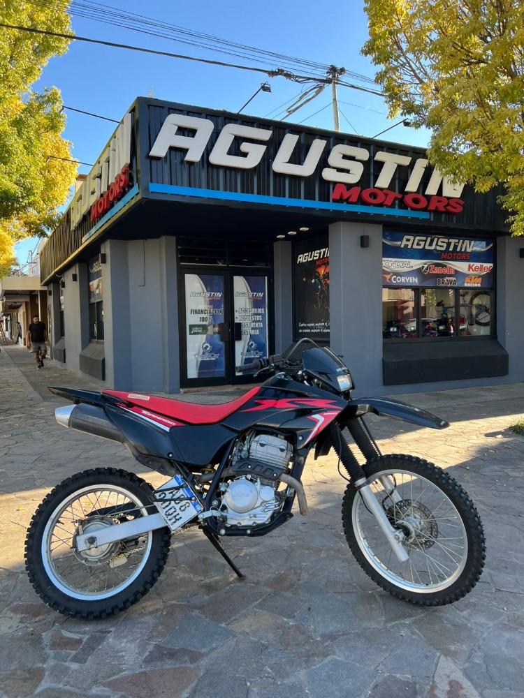 Honda Tornado 250